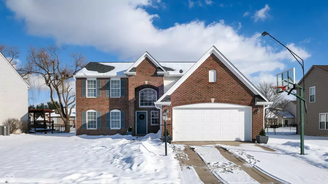 7821 Valley Stream DR, Indianapolis, IN 46237