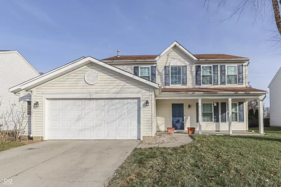 5814 Columbia CIR, Greenwood, IN 46142