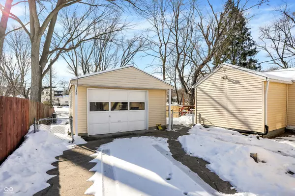 Indianapolis, IN 46220,2123 Pamela DR