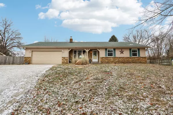 12389 N Navajo CT, Camby, IN 46113
