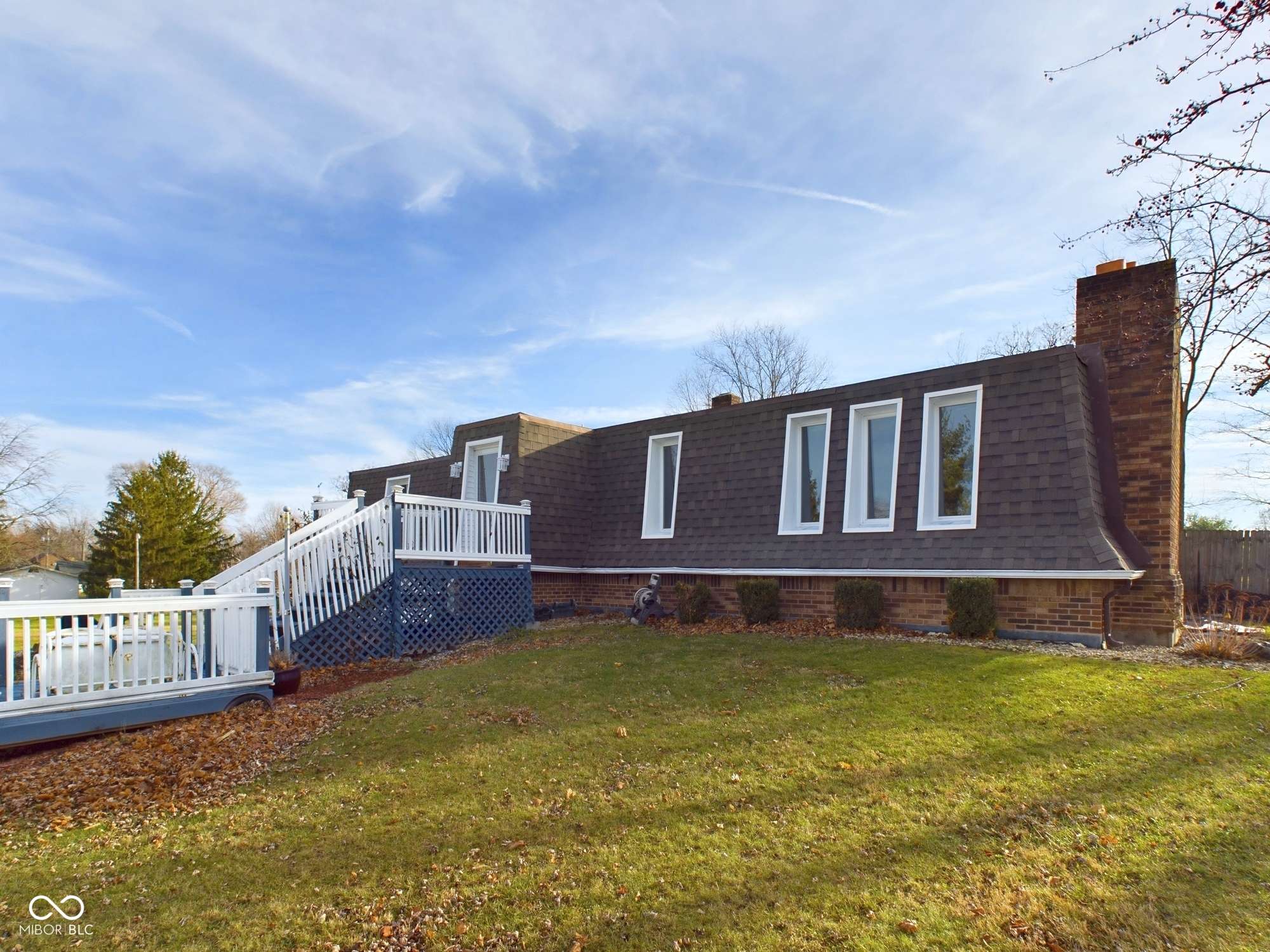 Summitville, IN 46070,297 W Indiana ST