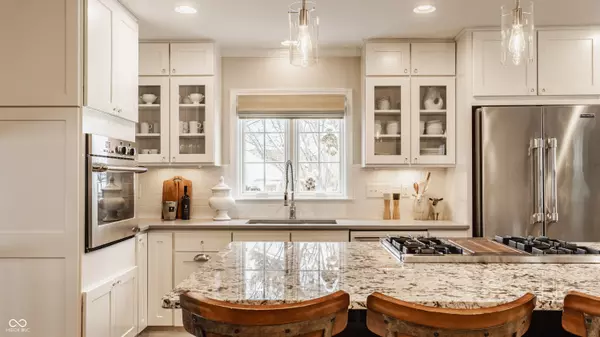 Indianapolis, IN 46240,7241 Merriam RD