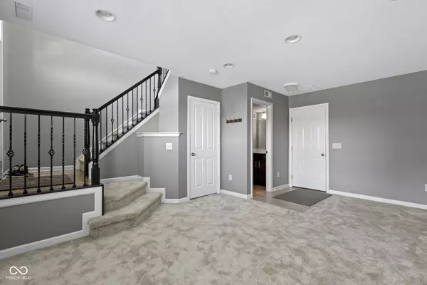 Indianapolis, IN 46260,9426 Park Meridian DR