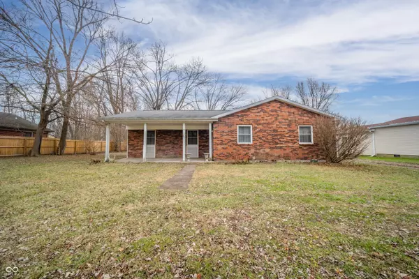 221 S State ST, Markleville, IN 46056