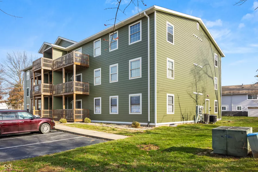 3230 John Hinkle PL #3, Bloomington, IN 47408