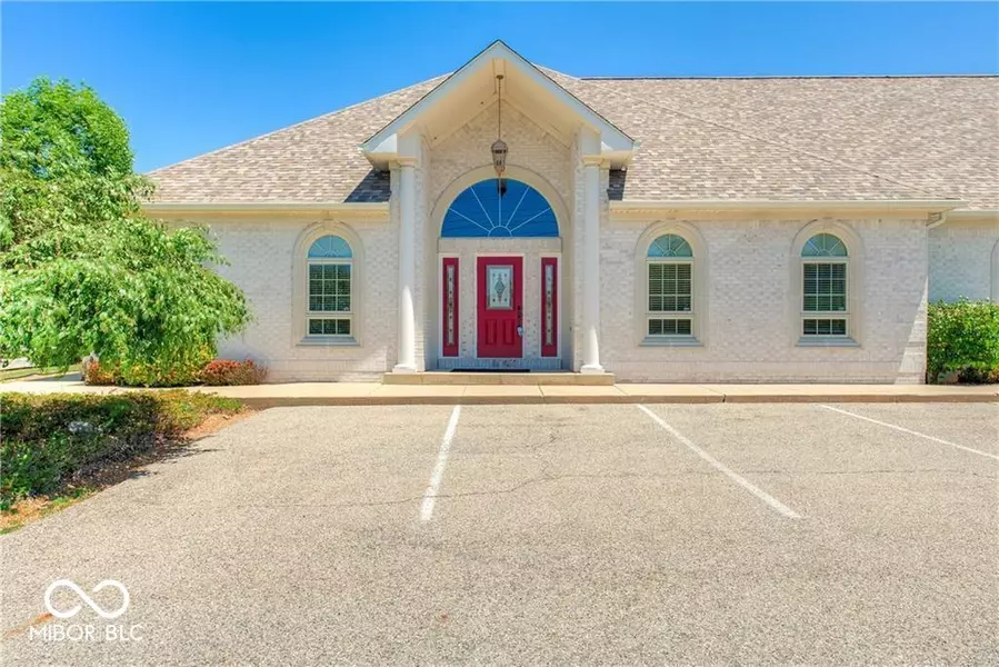 625 N Madison AVE, Greenwood, IN 46142
