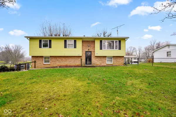 3286 W Serenity Pkwy, Connersville, IN 47331