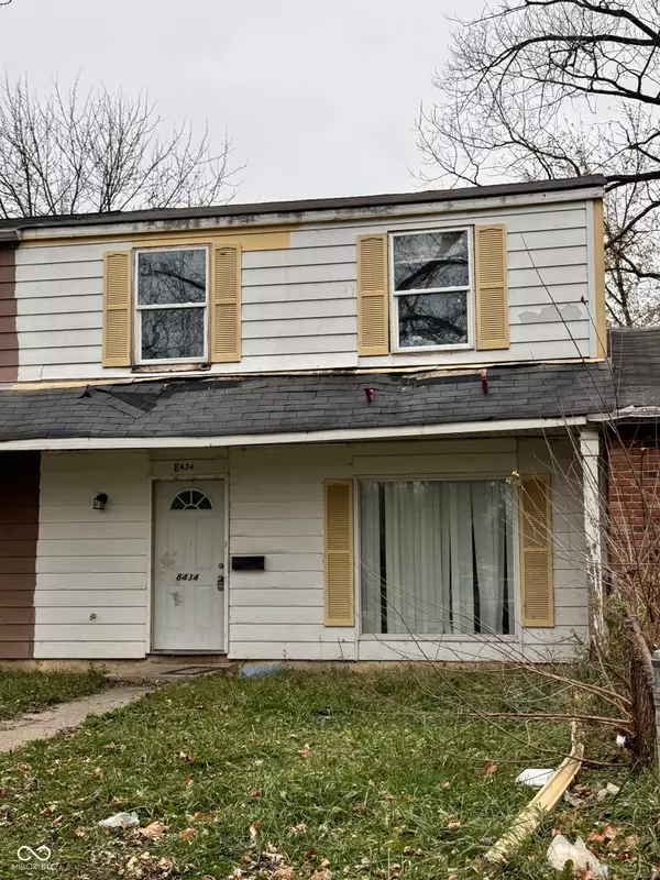 8434 Meadowlark DR, Indianapolis, IN 46226