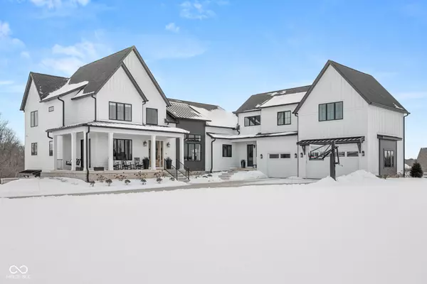 15566 Monon Hills CT, Carmel, IN 46032
