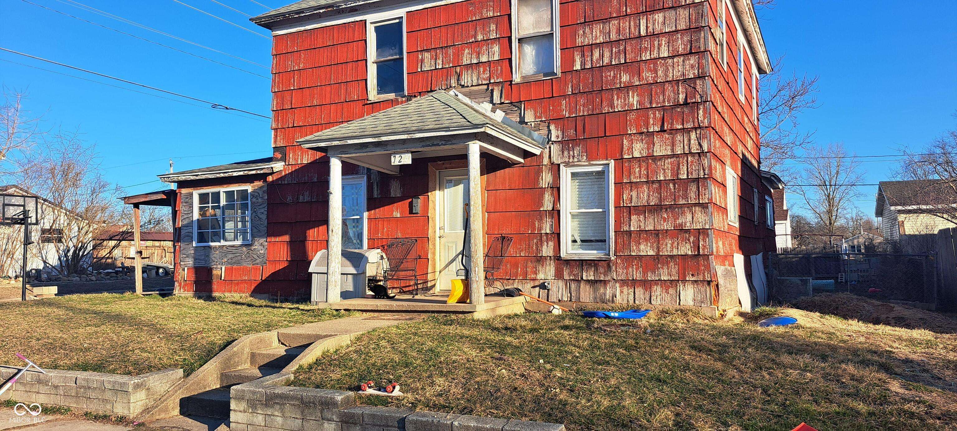 724 W Commercial ST, Hartford City, IN 47348