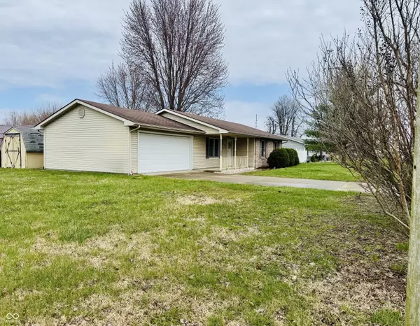 Seymour, IN 47274,1133 Dunbar DR