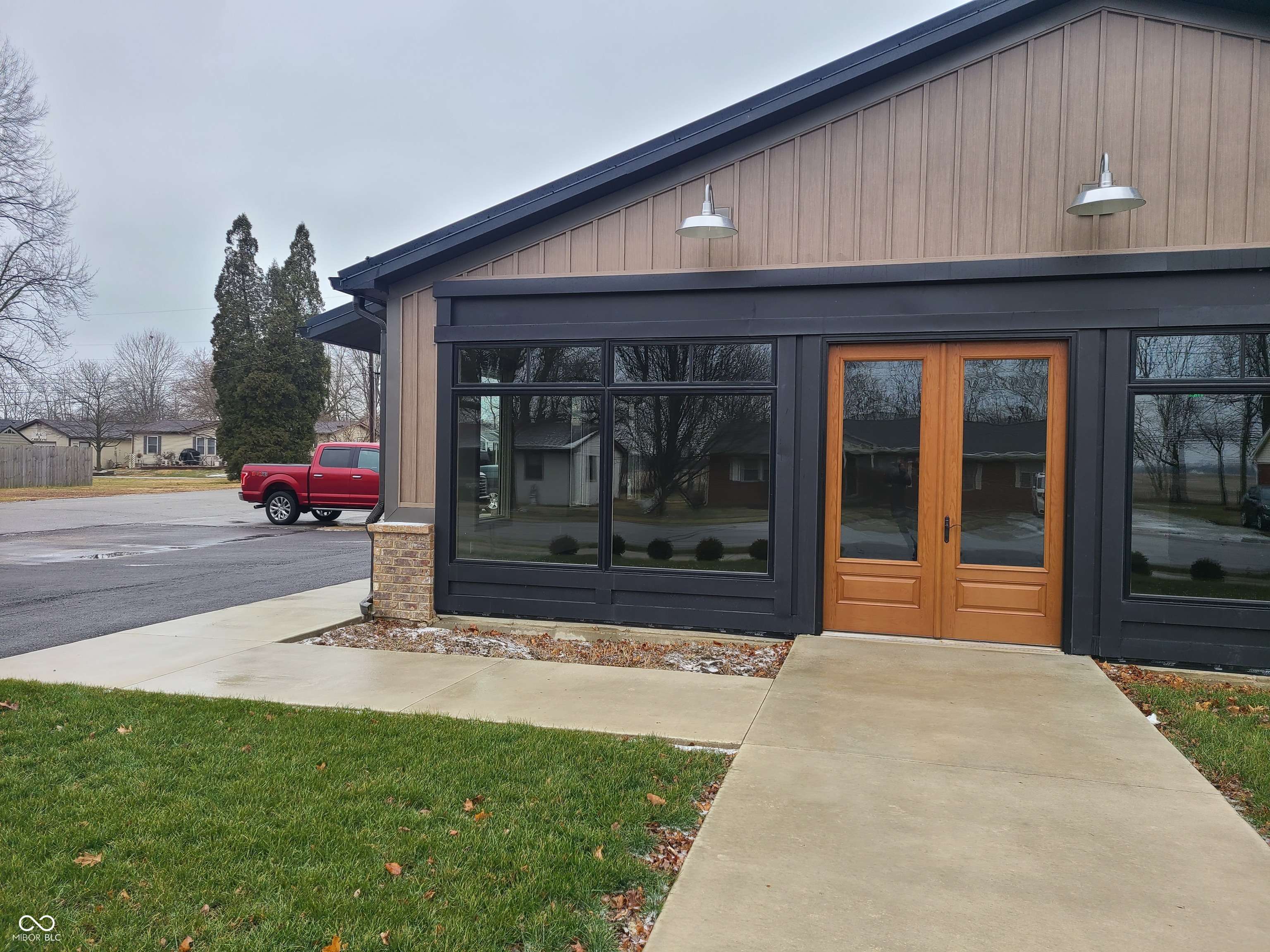 Cicero, IN 46034,30 Wilson ST