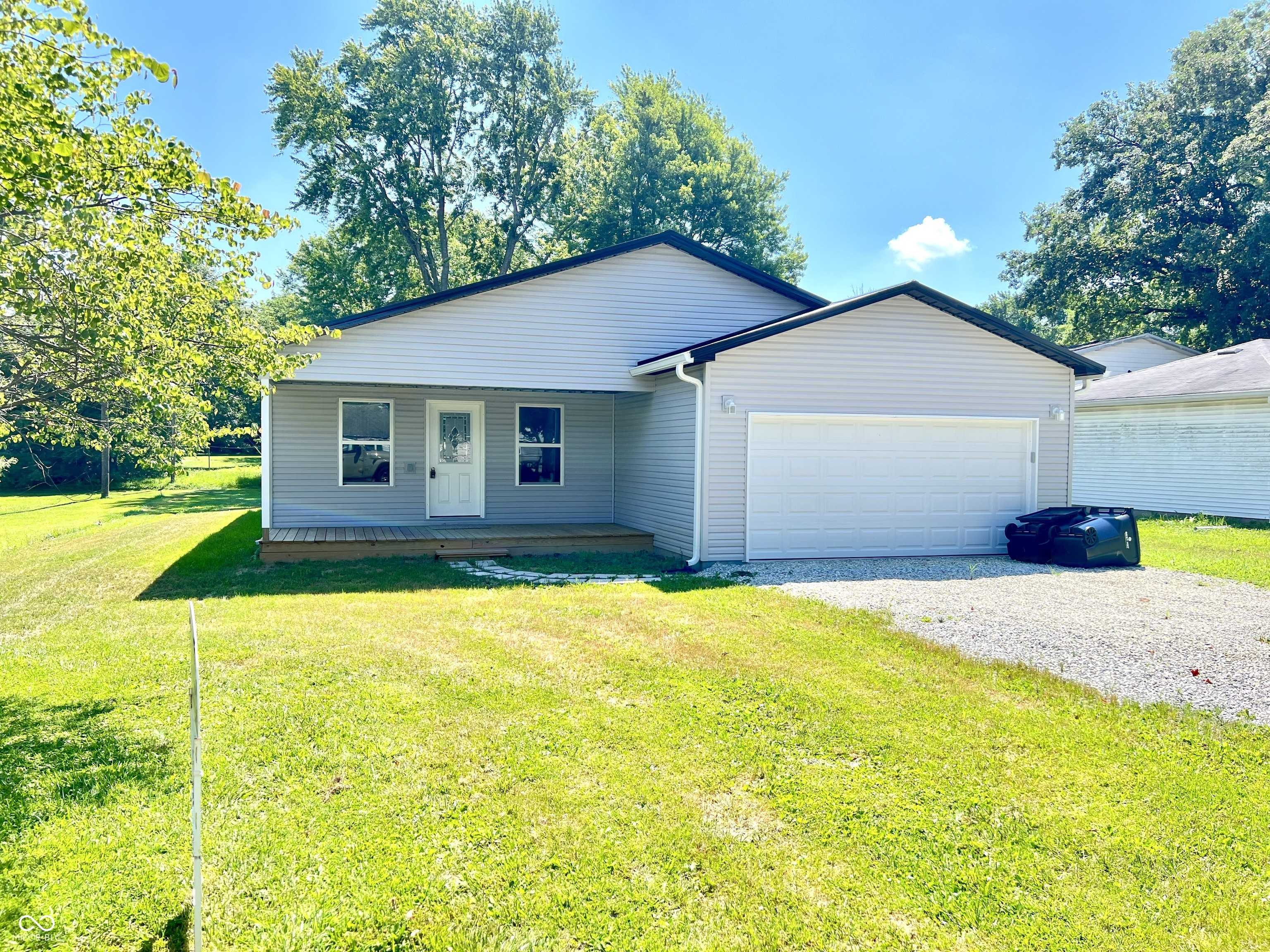 521 N Swain ST, Ingalls, IN 46048