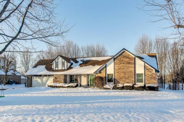 530 N Buck Creek RD, Greenfield, IN 46140