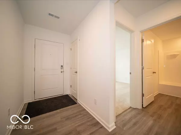 Indianapolis, IN 46221,6636 Sulgrove PL