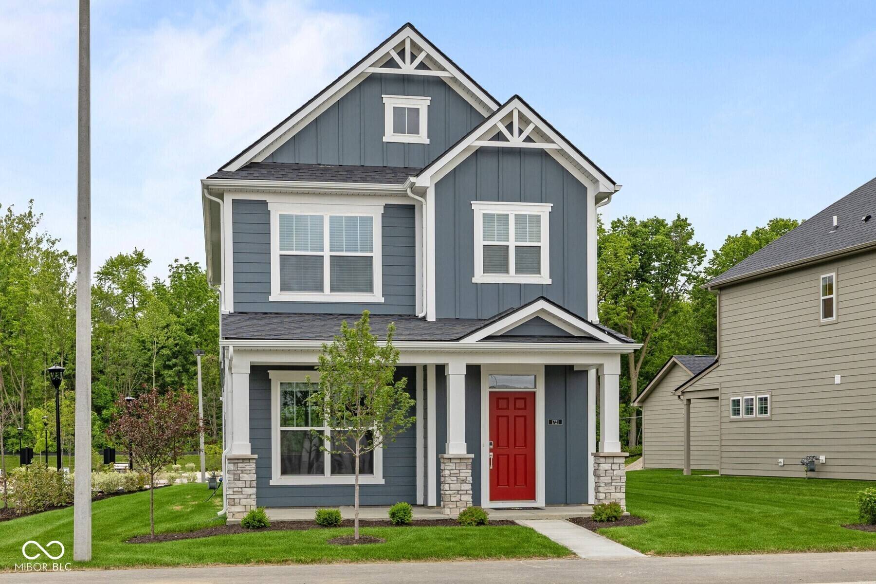 Indianapolis, IN 46240,1721 Real ST