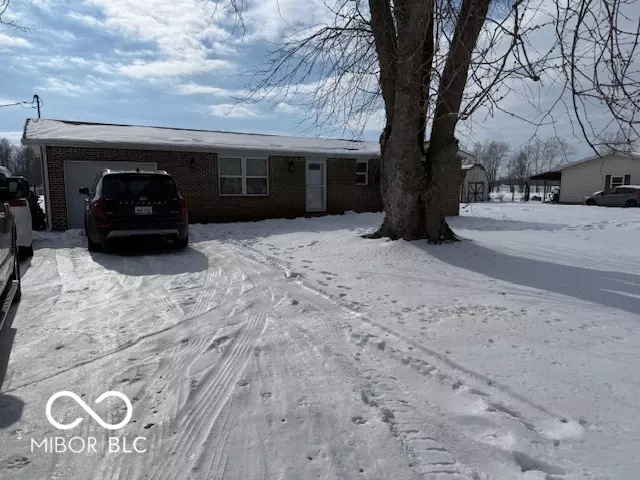 7125 W SR 256, Madison, IN 47250