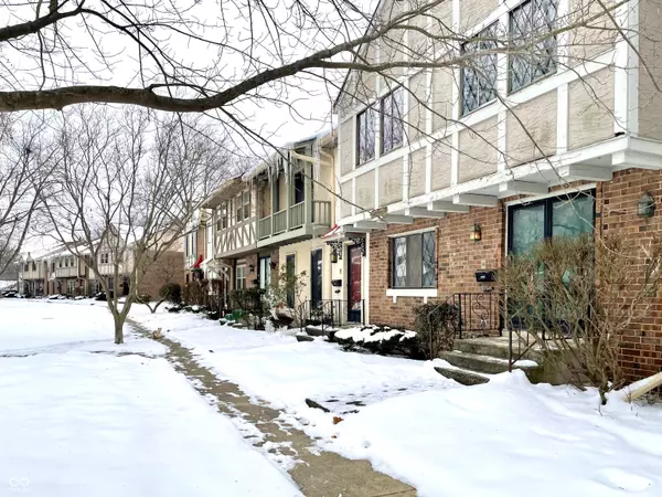 Indianapolis, IN 46219,8104 Cheswick DR