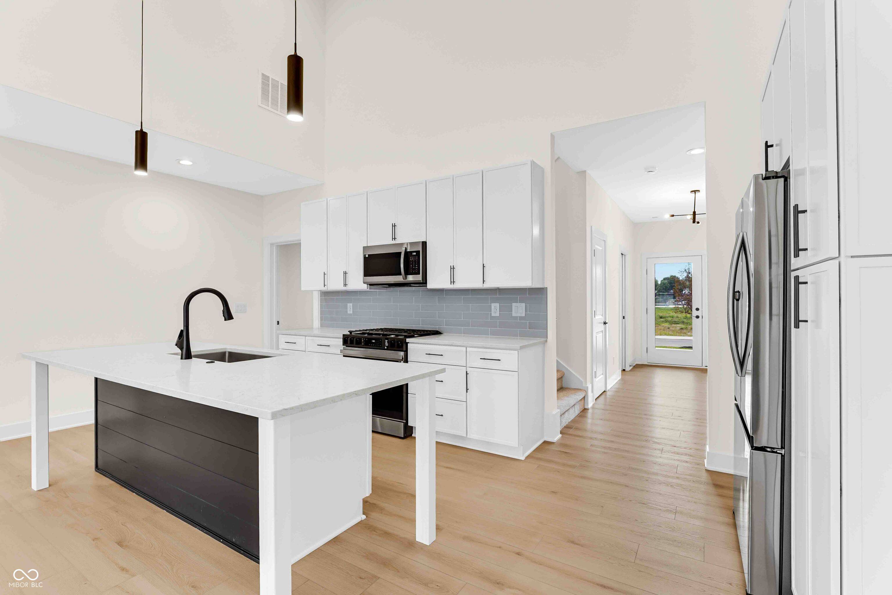 Noblesville, IN 46062,5870 Harbour Town DR