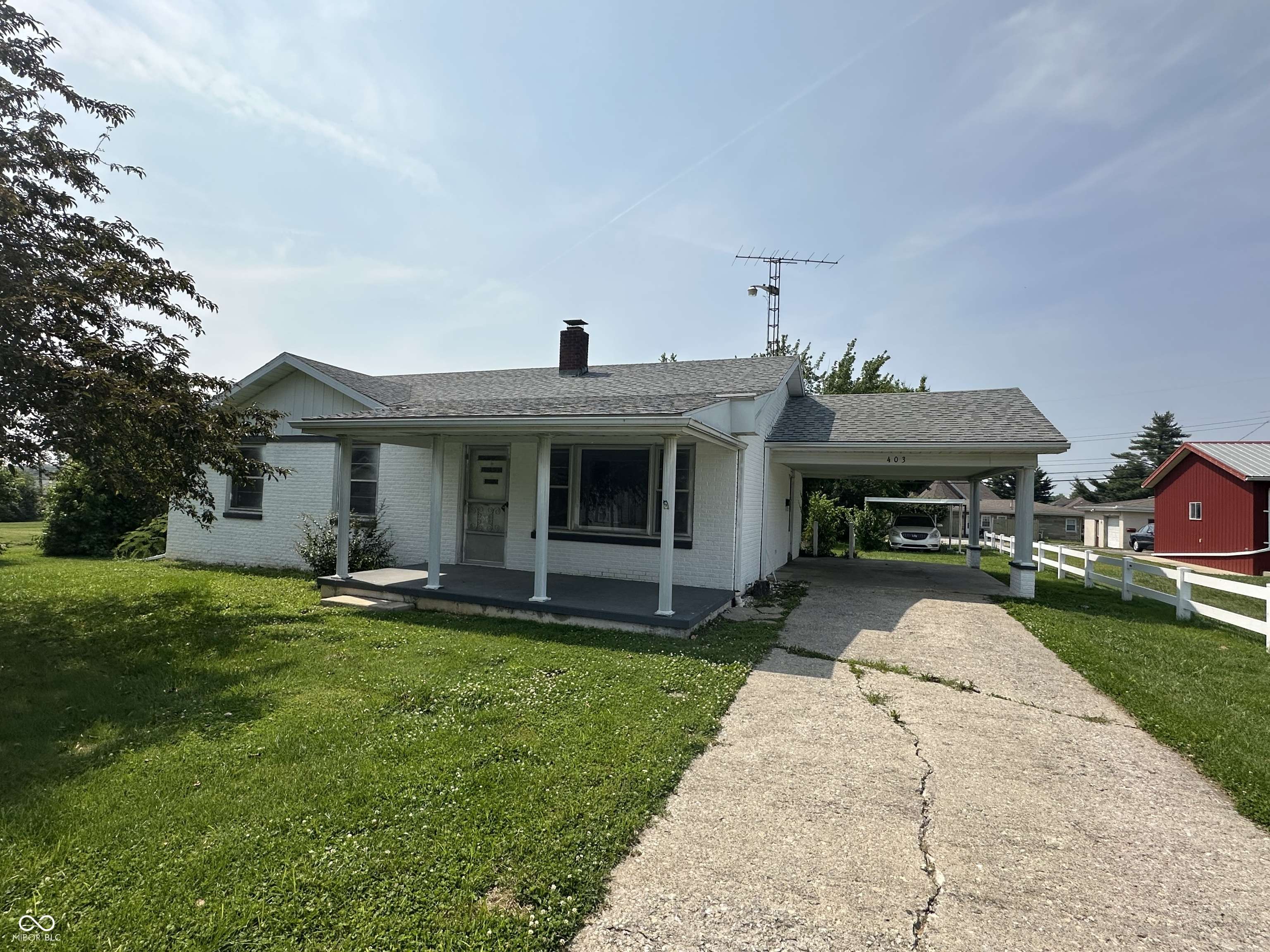 403 E Washington ST, Loogootee, IN 47553