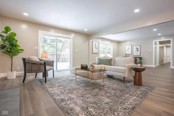 Indianapolis, IN 46250,7107 Steinmeier DR