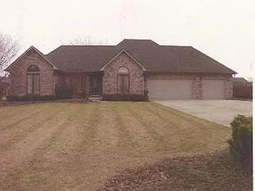 6151 Canterbury CT, Pittsboro, IN 46167