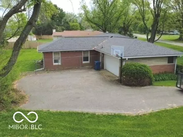 Indianapolis, IN 46250,5420 Skyridge DR