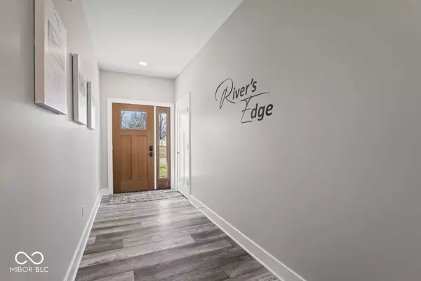 Knightstown, IN 46148,310 Blue River DR