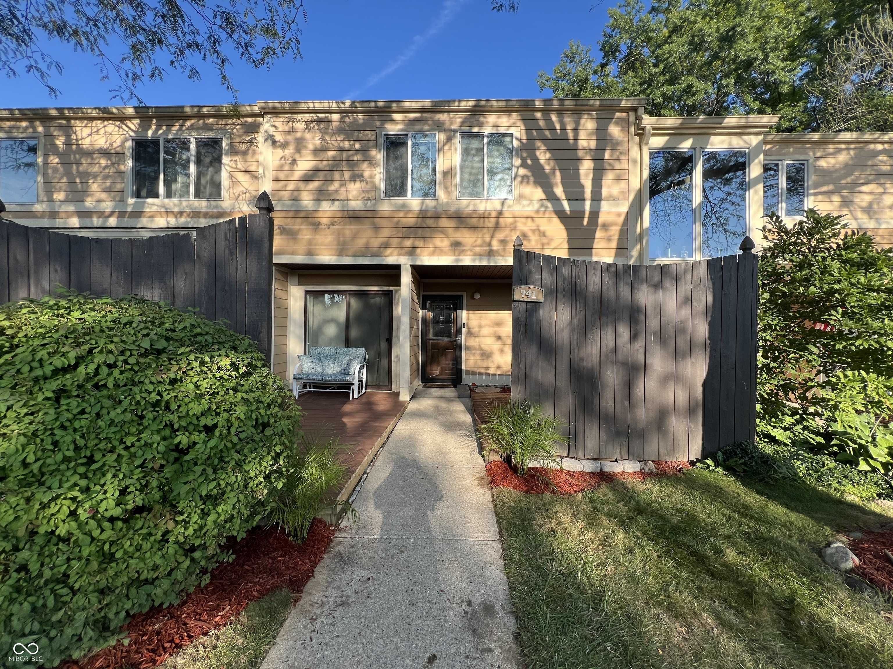 741 Ironwood DR, Avon, IN 46123