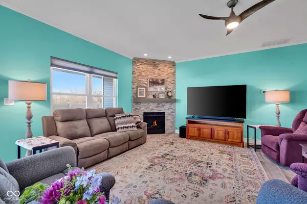 Columbus, IN 47203,3371 Clairmont CT