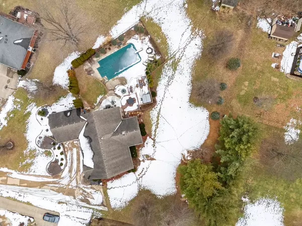 Avon, IN 46123,7215 Knightbridge CT