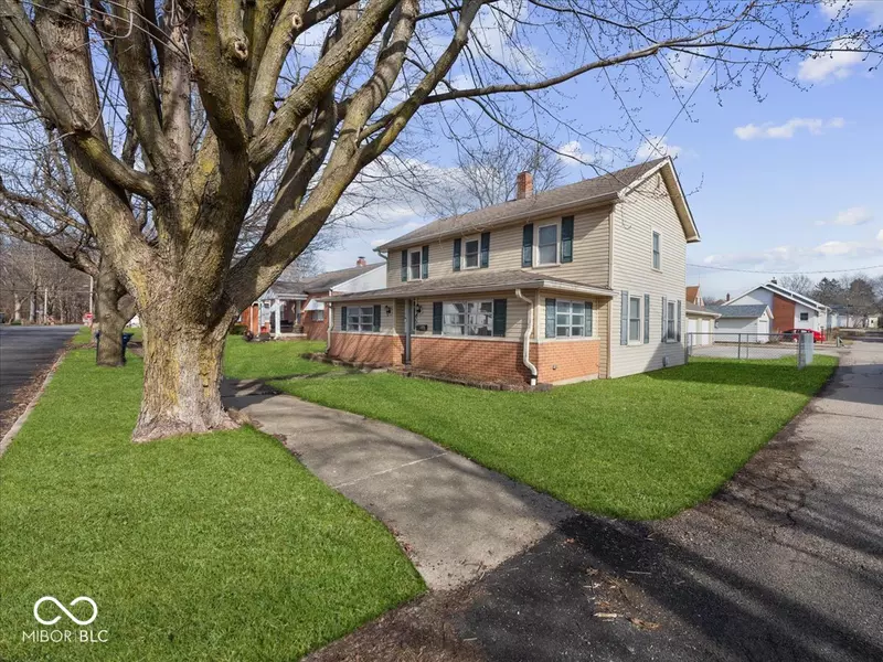 451 Franklin ST, Knightstown, IN 46148