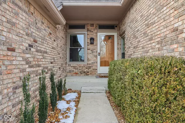 Indianapolis, IN 46280,10842 Belmont CIR