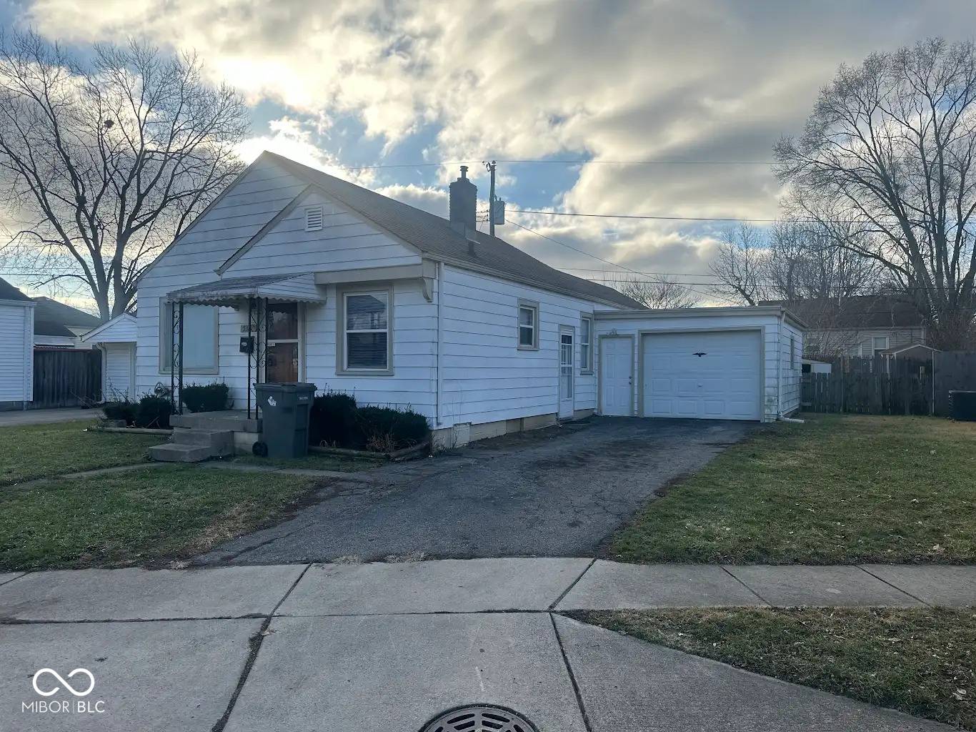 Indianapolis, IN 46218,5321 E 20th ST