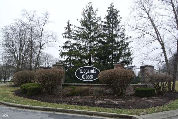 240 Legends Creek PL #103, Indianapolis, IN 46229