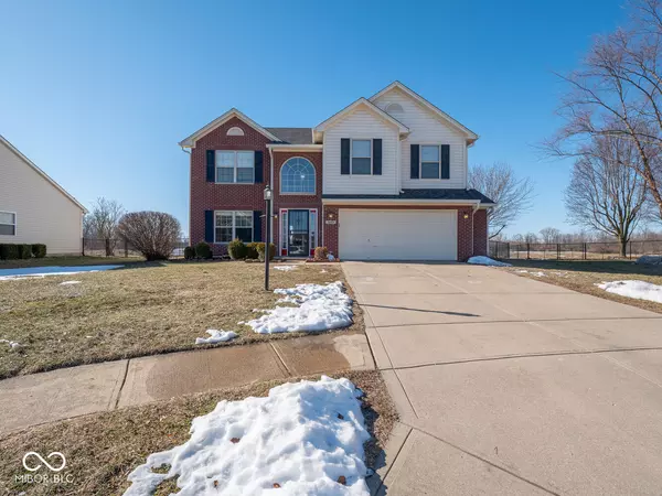 3143 Shadow Lake DR, Indianapolis, IN 46217