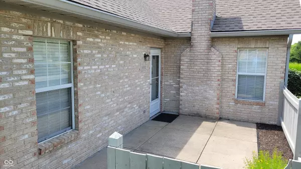 Indianapolis, IN 46237,5850 Bradston WAY