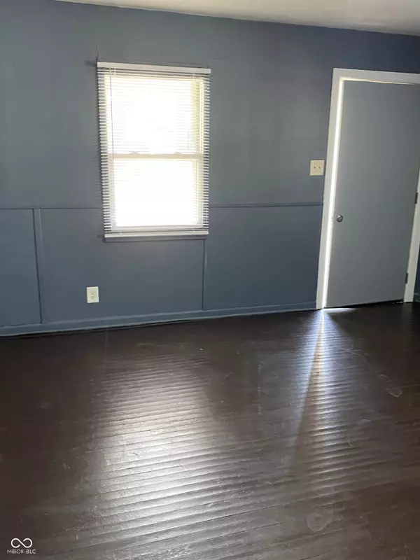 Indianapolis, IN 46222,1111 Medford AVE