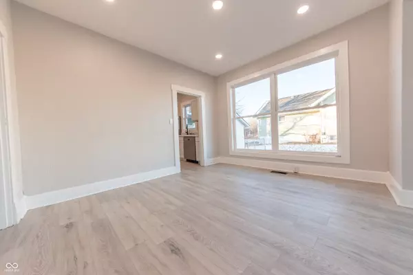 Crothersville, IN 47229,213 E Main ST