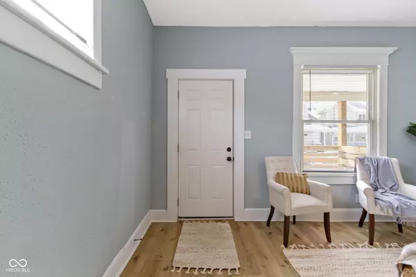 Indianapolis, IN 46201,17 Parkview AVE