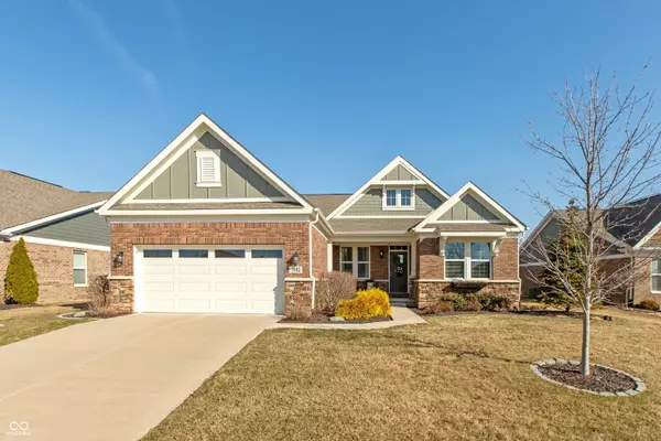 3982 Abbotsford DR, Westfield, IN 46074