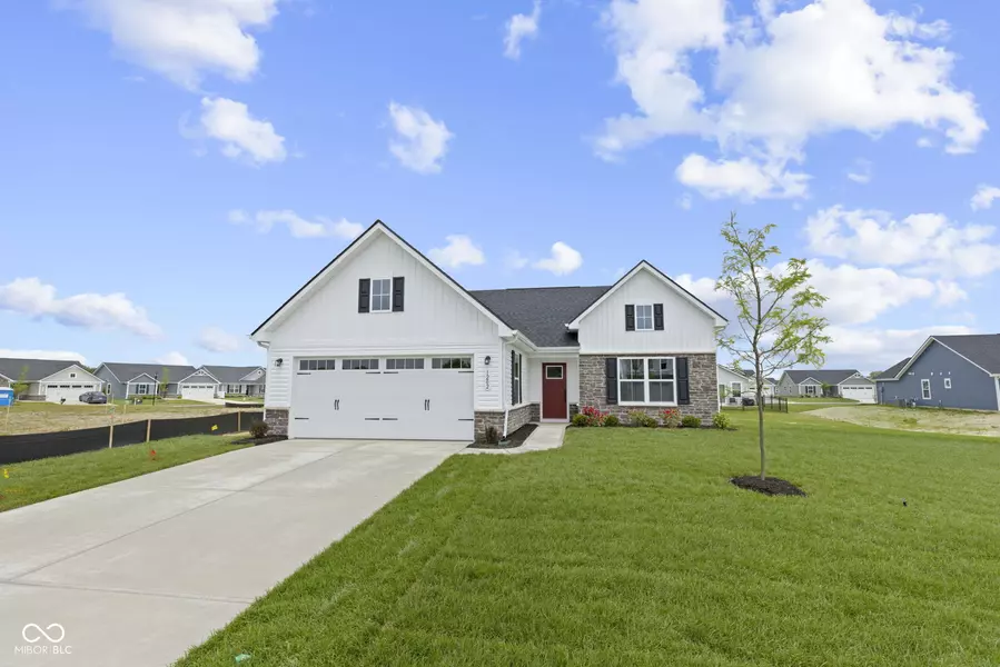 1202 Brightwood CIR, Greenfield, IN 46140
