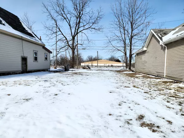2422 E Brookside AVE, Indianapolis, IN 46218