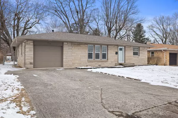 313 Lawndale DR, Plainfield, IN 46168