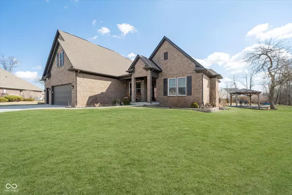Avon, IN 46123,6459 Canak DR