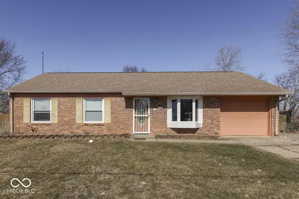 250 Three Notch LN, Bargersville, IN 46106