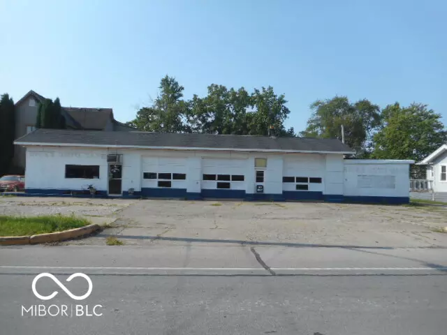 Greenfield, IN 46140,701 W Main ST