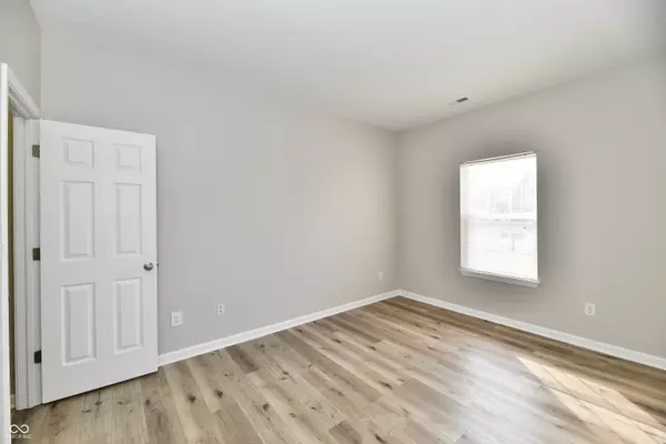 Noblesville, IN 46060,10454 Platinum DR