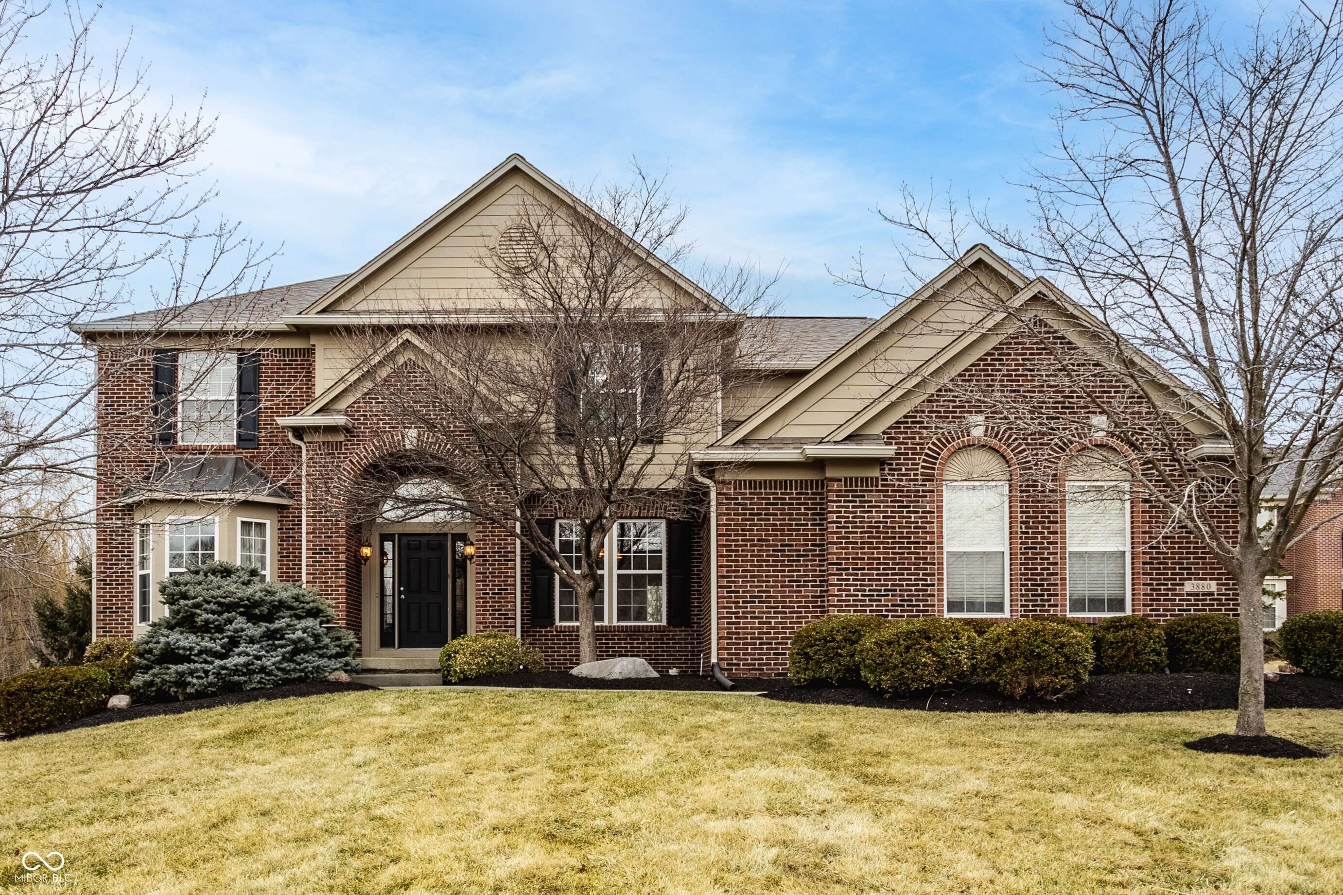 3880 Heathfield CT, Zionsville, IN 46077