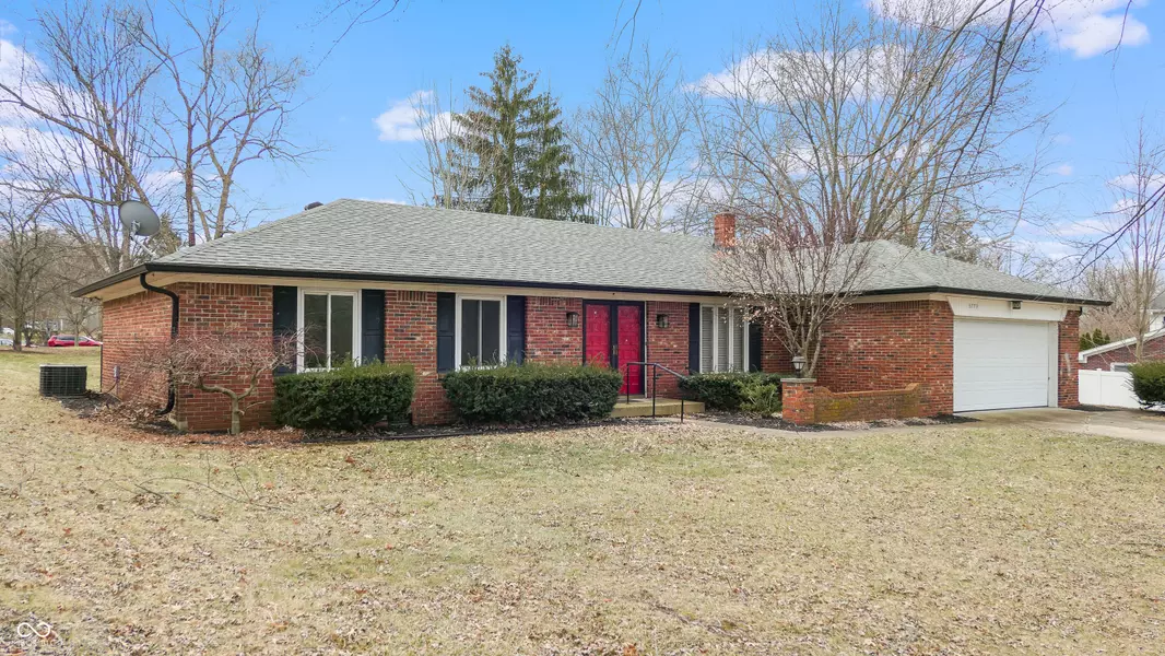 3779 W County Line RD, Greenwood, IN 46142